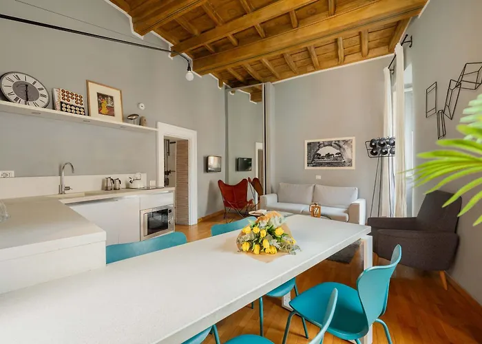 Apartment Campo De Fiori Bright