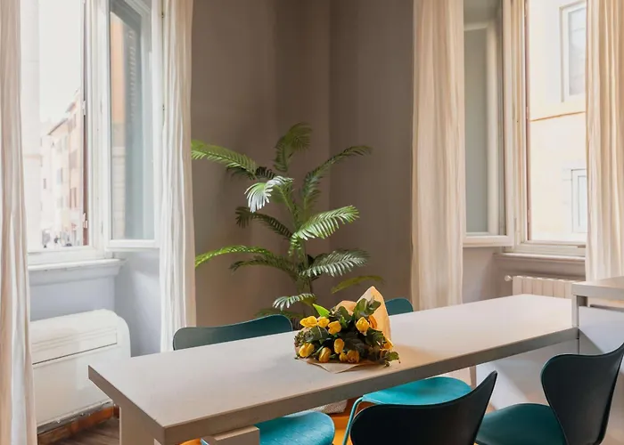 Apartment Campo De Fiori Bright